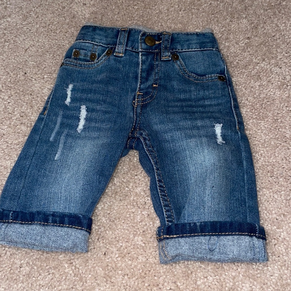 Levi jeans